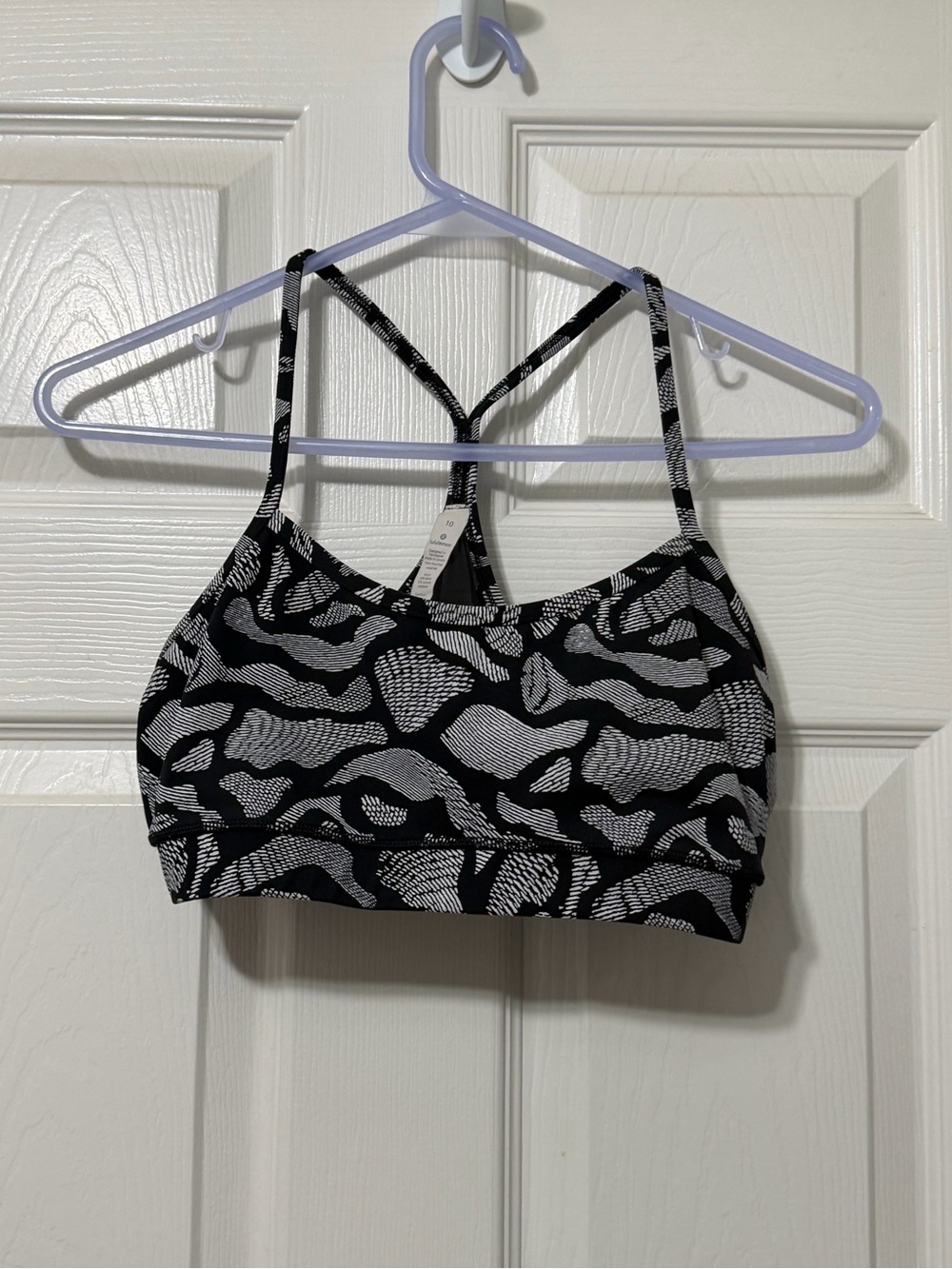 Lululemon athletica flow y bra size 10 euc